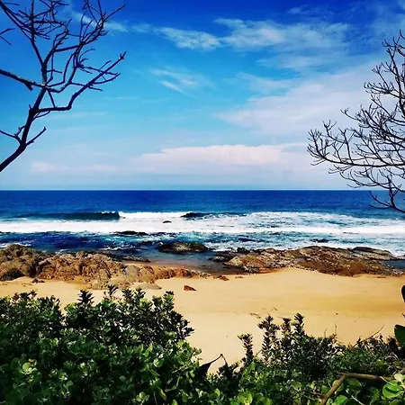 Sky Tyde'S Beach House Port Shepstone Exterior photo