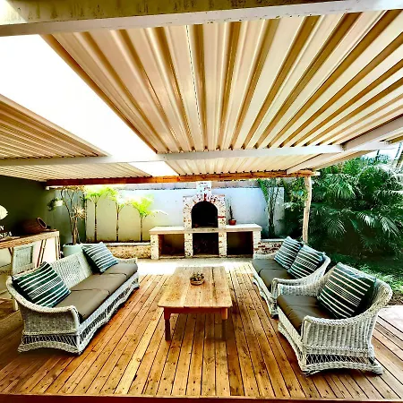 Sky Tyde'S Beach House Port Shepstone Exterior photo