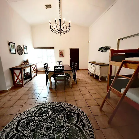 Sky Tyde'S Beach House Port Shepstone Exterior photo